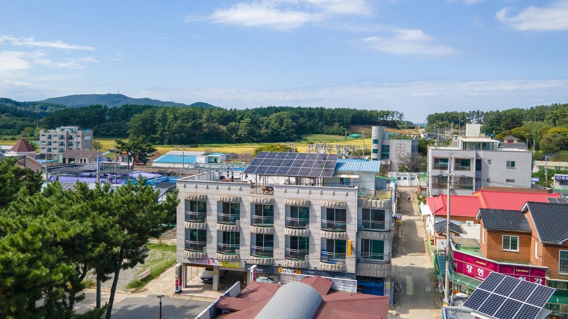 Taean Yeonpo 2020 Pension Exterior photo