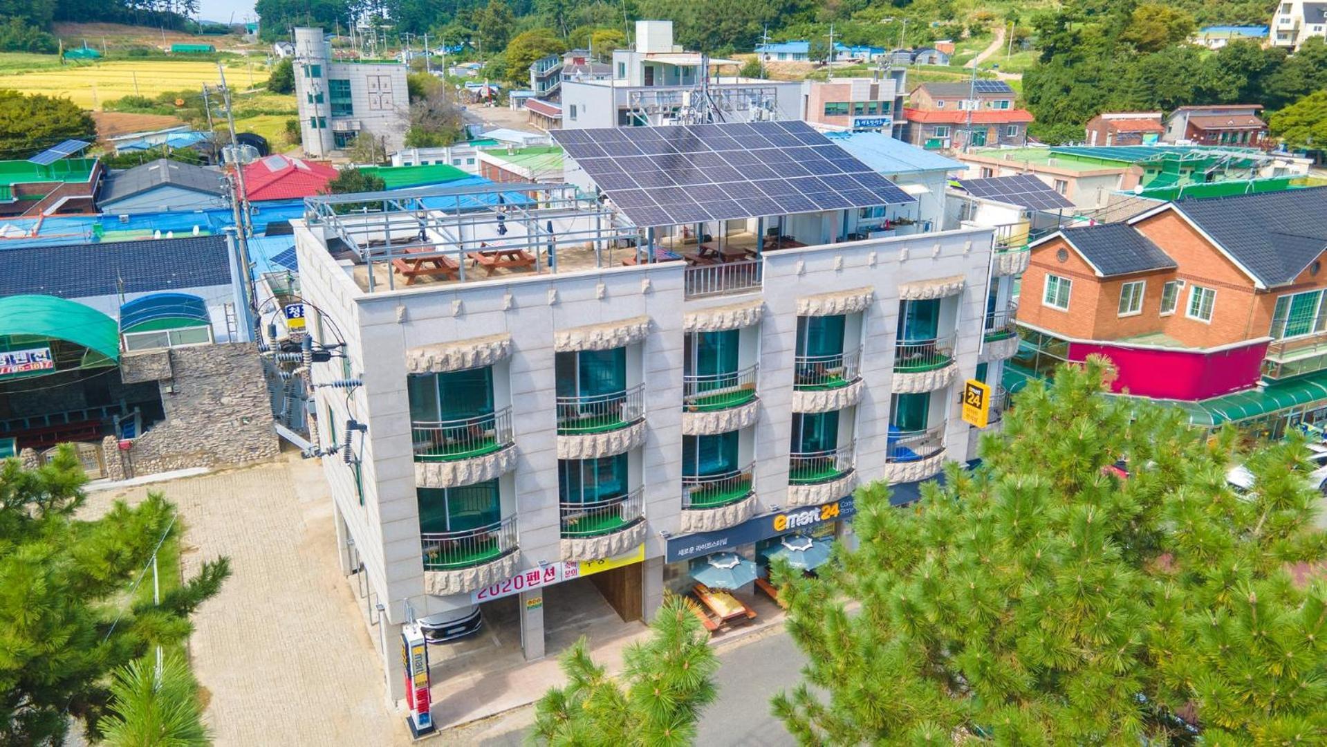 Taean Yeonpo 2020 Pension Exterior photo